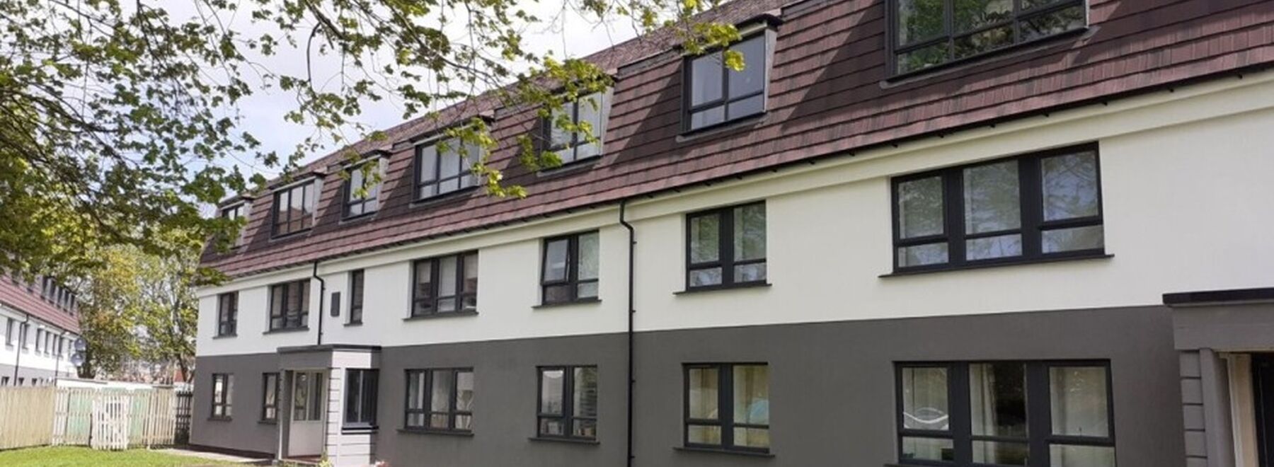 Oak Crescent