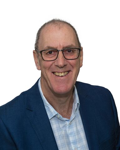 Outgoing chair of the board John Barker