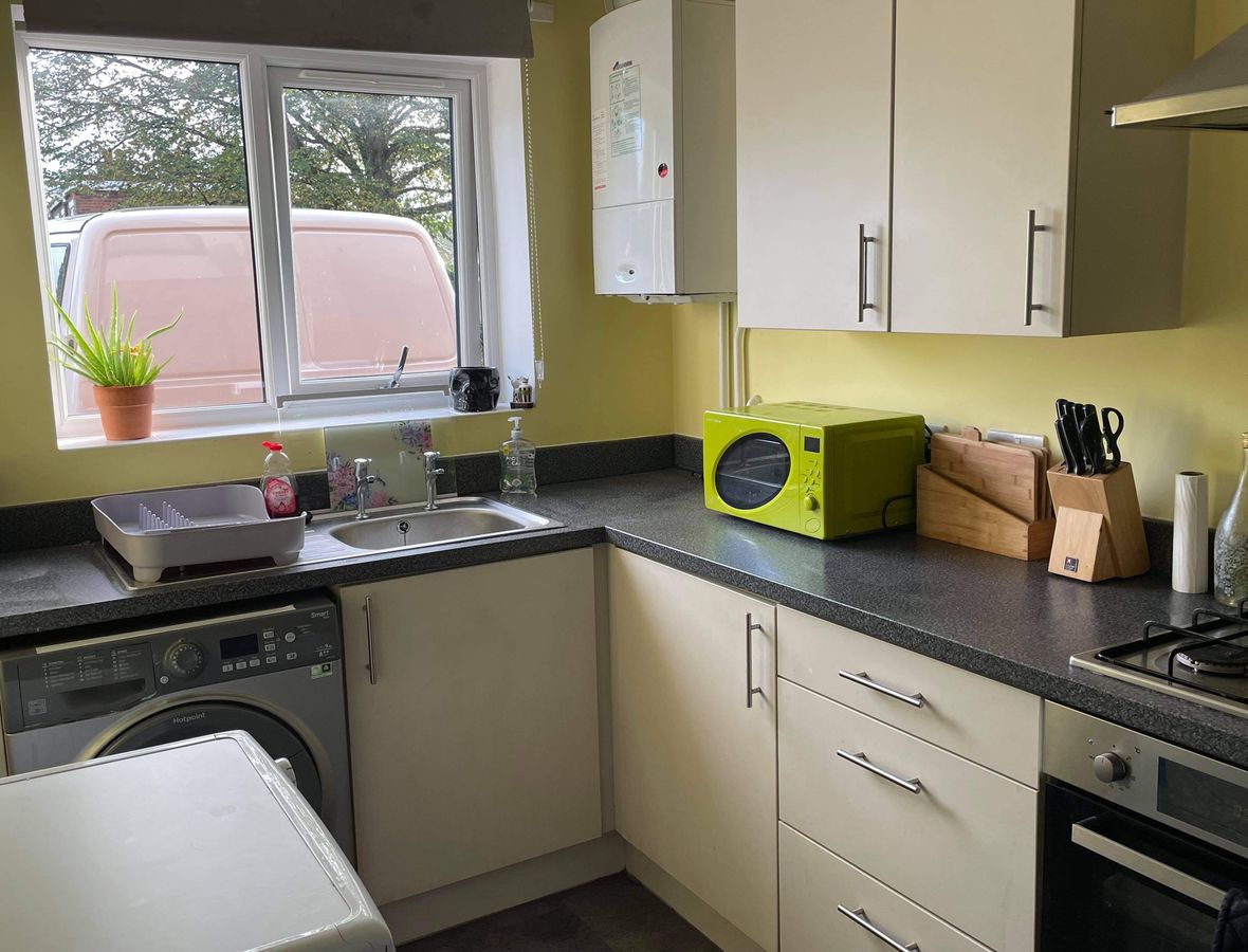 Kitchen main