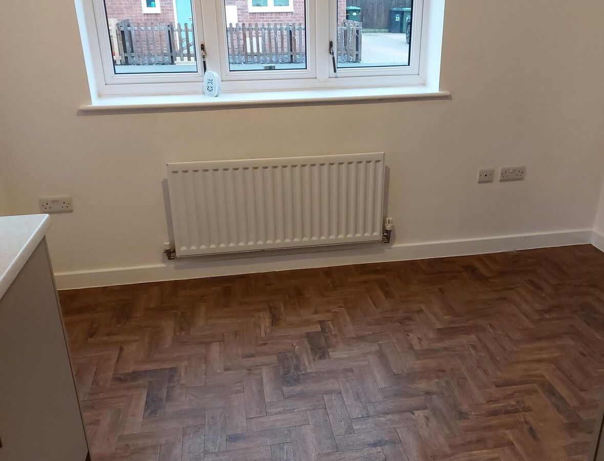 KITCHEN DINING ROOM 1