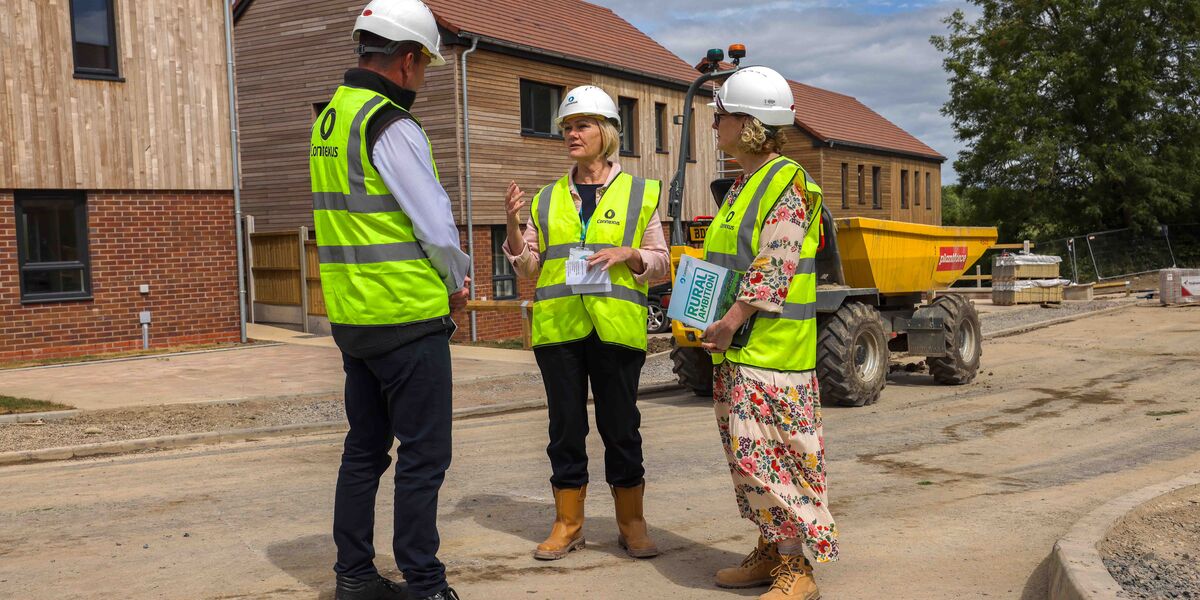 Conservative parliamentary candidate Stuart Anderson in conversation with Amanda and Kate at Callaughtons Ash