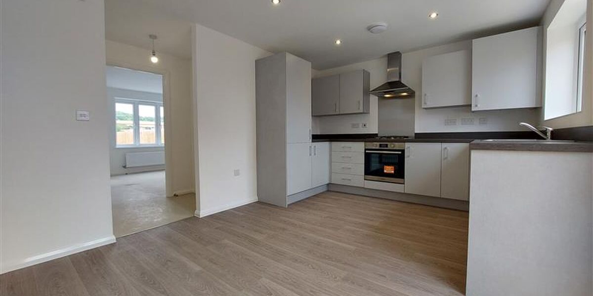 Two Bed Kitchen 